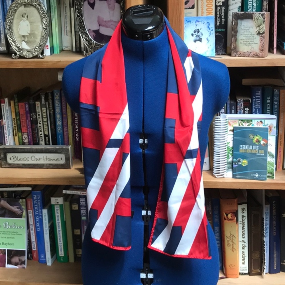 Vintage Veresa by Vera Designer Scarf